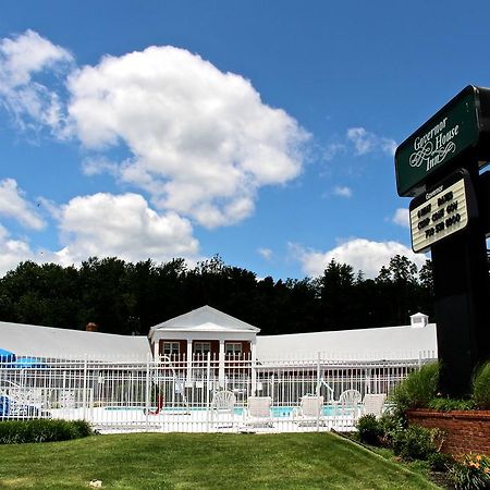 Governor House Inn Arlington/Falls Church Exterior foto